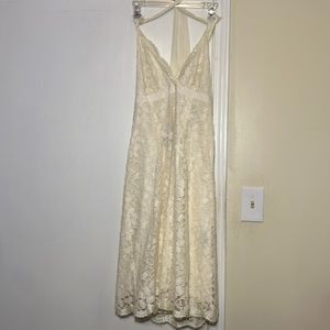 ECI New York White Lace Formal/Semi Formal Wedding Engagement Cocktail Dress
